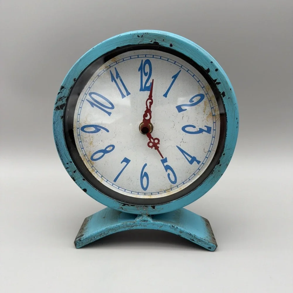 Distressed Aqua Blue Metal 8